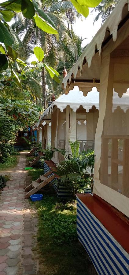 Отель Dreams Of Palolem Beach Huts Goa Канкон Экстерьер фото